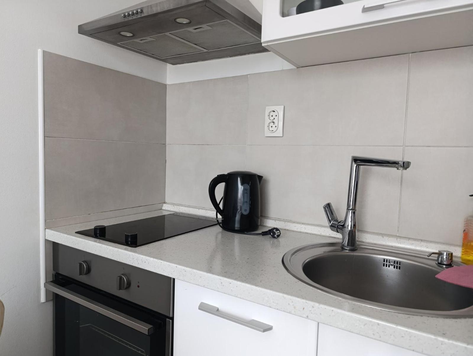 Nikola Ns Apartamento Novi Sad Exterior foto